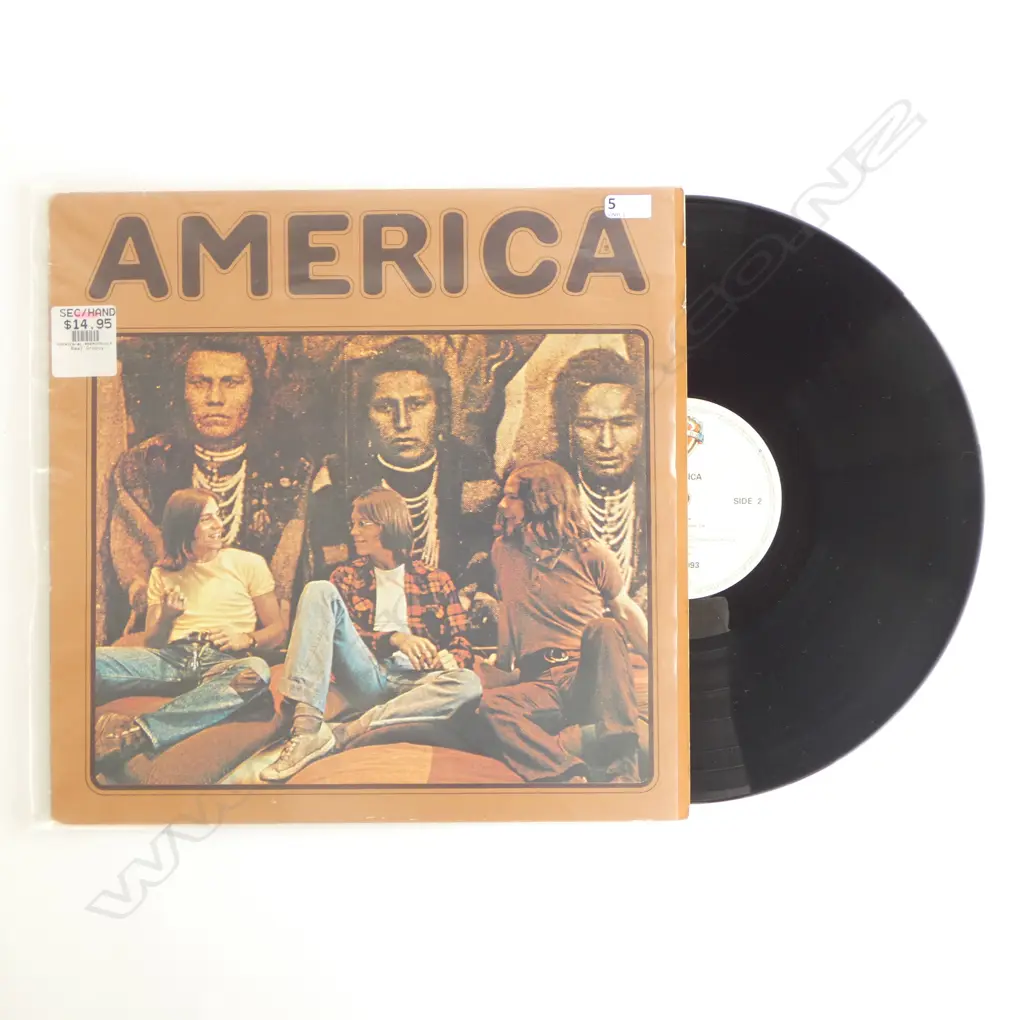 AMERICA 'SELF TITLED' K 46093 Image 1++